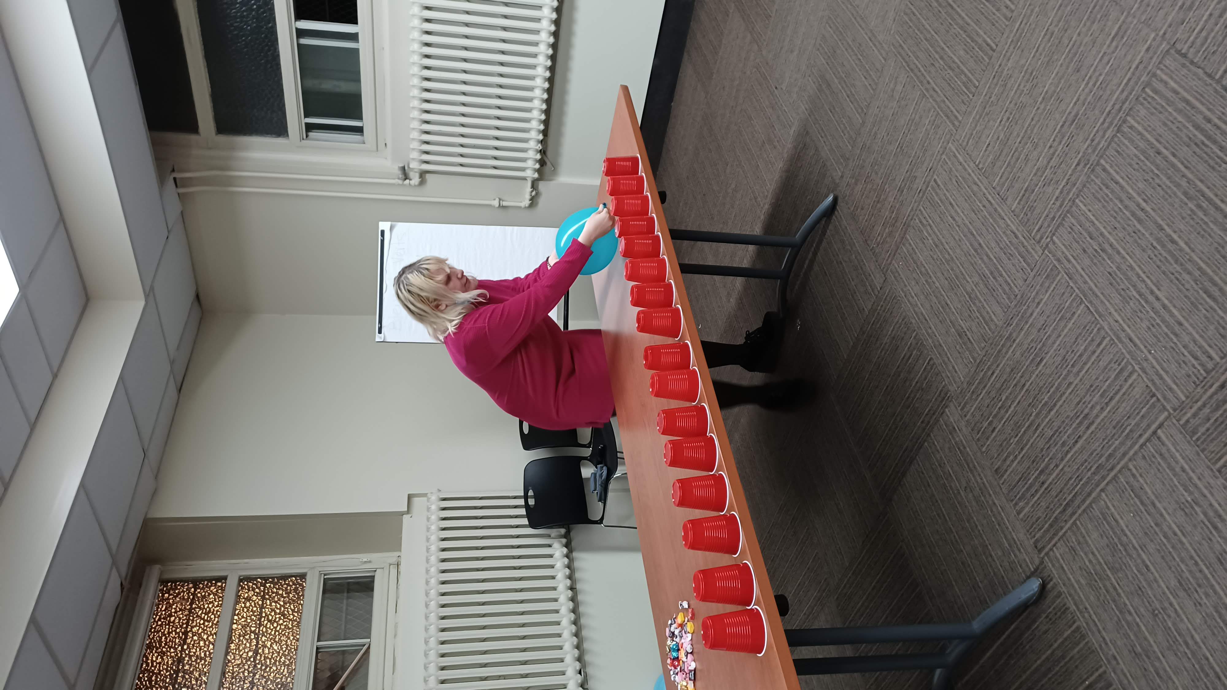 Pas si facile de faire tomber les verres